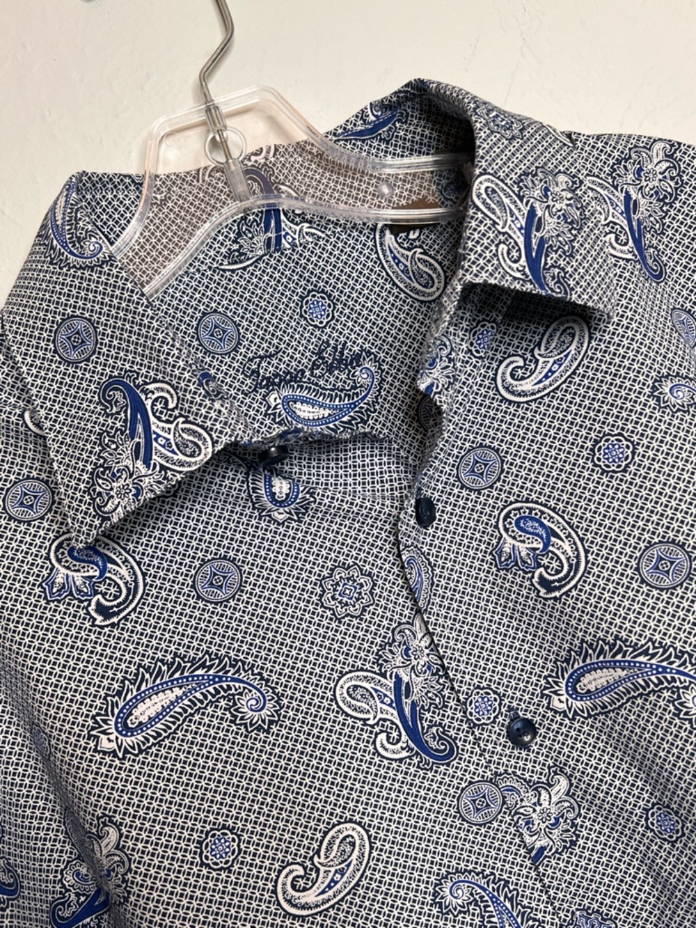 Tasso Elba Men’s XL 17-17.5 Long Sleeve Button Up Cotton Paisley Blue Shirt Spot